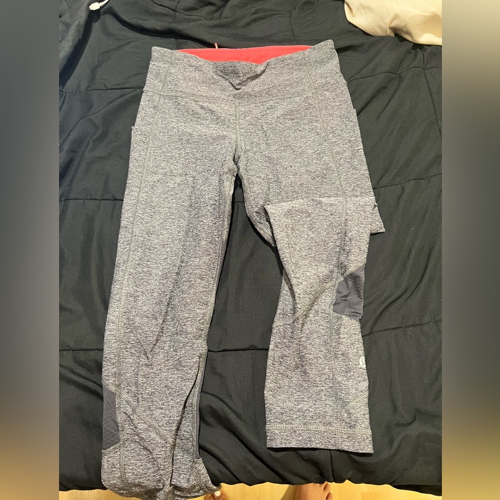 Lululemon cropped leggings